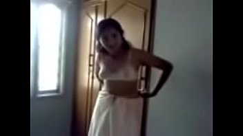 VID-20141013-PV0001-Kerala (IK) Malayalam 21 yrs old unmarried beautiful, hot and sexy girl Ms. Sujitha Nair stripping her dress and showing her nude body to her lover viral sex video