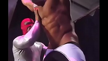 bodybuilder worship gay