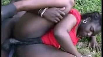 African girl fucking outdoor