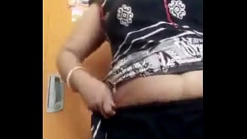 Desi bbw bhabi show her nice pussy n boobs
