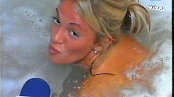 Maria Eugenia Rito desnuda en la bañera (Rumores)
